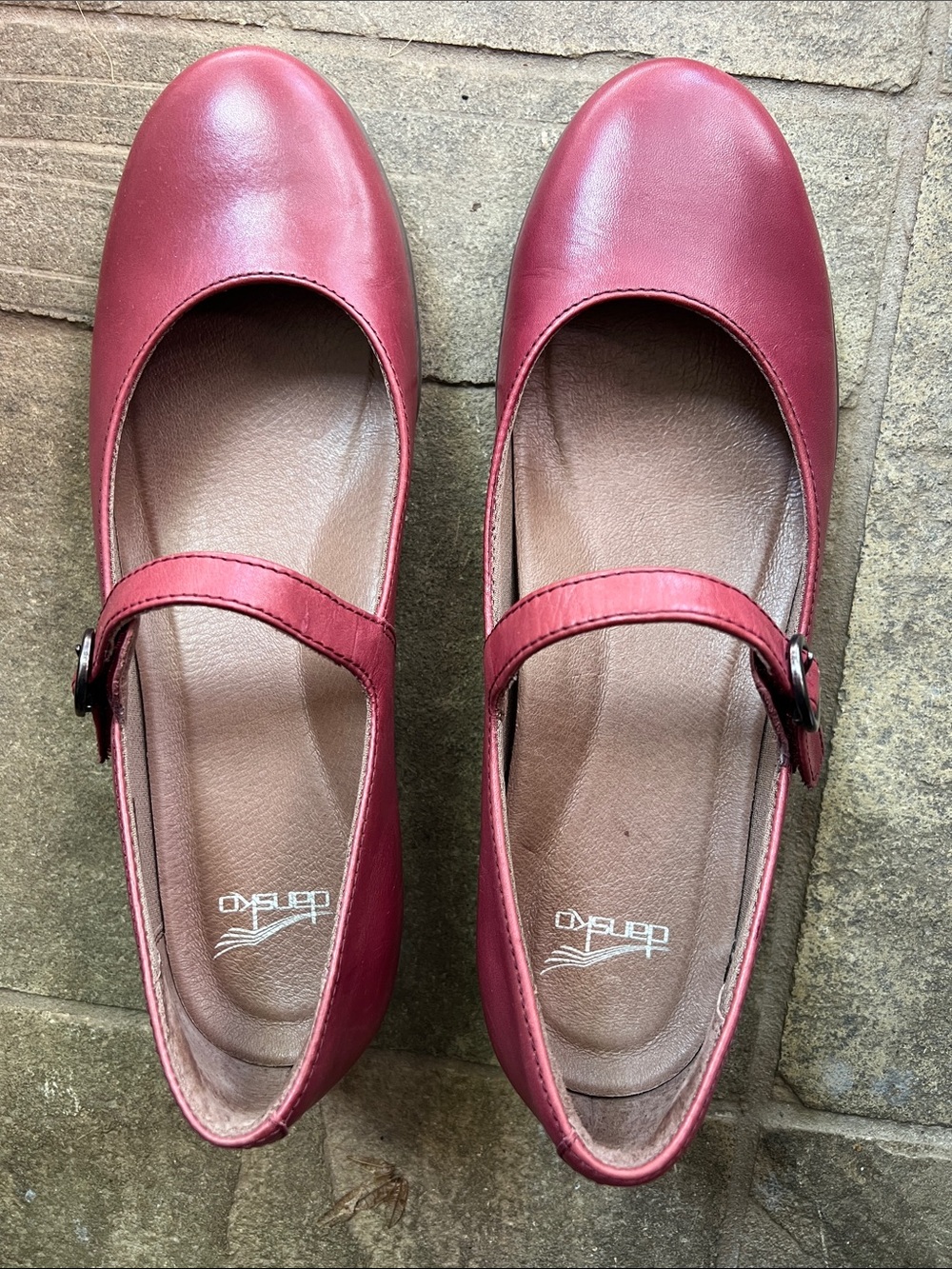 Dansko Kaelyn Mary Jane leather flats Sz 40 - Picture 2 of 7